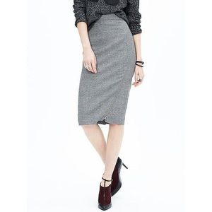 Banana Republic Pencil Skirt